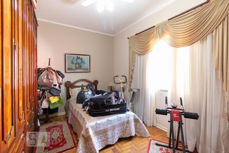 Casa à venda com 270m², 3 quartos e 2 vagasQuarto 2