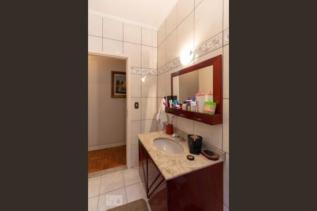 Casa à venda com 270m², 3 quartos e 2 vagasBanheiro Corredor