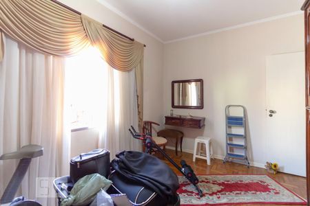 Casa à venda com 270m², 3 quartos e 2 vagasQuarto 2