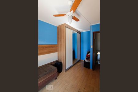 Casa à venda com 150m², 3 quartos e 3 vagas Casa à venda com 150m², 3 quartos e 3 vagasQuarto 2