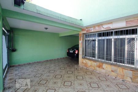 Casa à venda com 150m², 3 quartos e 3 vagas Casa à venda com 150m², 3 quartos e 3 vagasGaragem