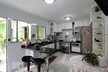 Casa à venda com 150m², 3 quartos e 3 vagas Casa à venda com 150m², 3 quartos e 3 vagasCozinha