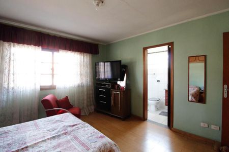 Casa à venda com 150m², 3 quartos e 3 vagas Casa à venda com 150m², 3 quartos e 3 vagasSuíte