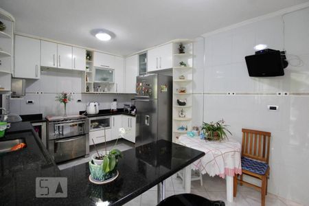 Casa à venda com 150m², 3 quartos e 3 vagas Casa à venda com 150m², 3 quartos e 3 vagasCozinha