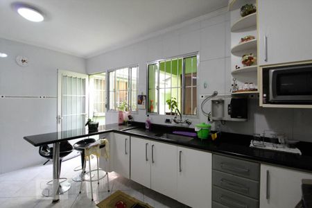 Casa à venda com 150m², 3 quartos e 3 vagas Casa à venda com 150m², 3 quartos e 3 vagasCozinha