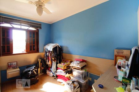 Casa à venda com 150m², 3 quartos e 3 vagas Casa à venda com 150m², 3 quartos e 3 vagasQuarto 1