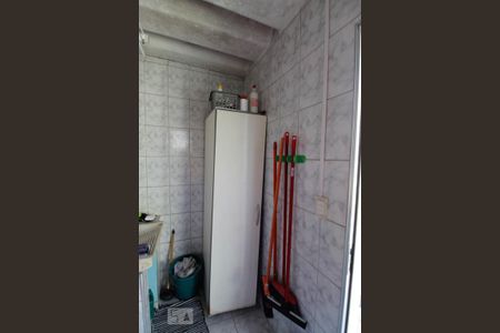 Casa à venda com 150m², 3 quartos e 3 vagas Casa à venda com 150m², 3 quartos e 3 vagasÁrea de Serviço