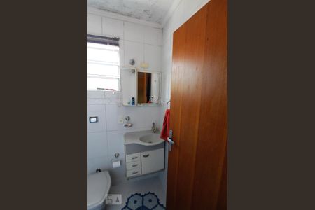 Casa à venda com 150m², 3 quartos e 3 vagas Casa à venda com 150m², 3 quartos e 3 vagasBanheiro Social