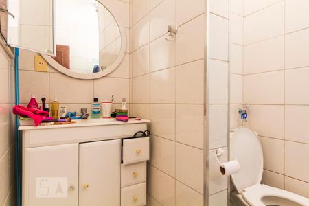 Banheiro 2 de casa à venda com 5 quartos, 180m² em Jardim Brasil (zona Sul), São Paulo