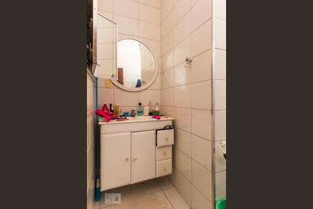 Banheiro2 de casa à venda com 5 quartos, 180m² em Jardim Brasil (zona Sul), São Paulo