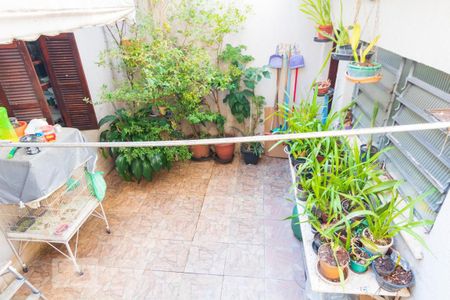 Casa à venda com 180m², 5 quartos e 2 vagas Casa à venda com 180m², 5 quartos e 2 vagasÁrea Externa