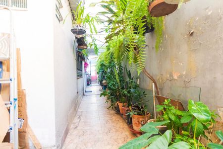 Casa à venda com 180m², 5 quartos e 2 vagas Casa à venda com 180m², 5 quartos e 2 vagasÁrea Externa