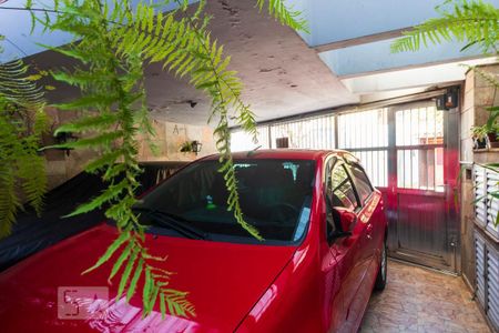 Casa à venda com 180m², 5 quartos e 2 vagas Casa à venda com 180m², 5 quartos e 2 vagasGaragem