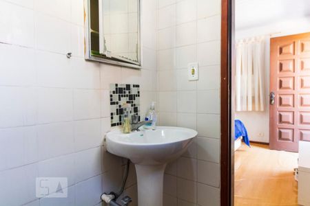 Casa à venda com 180m², 5 quartos e 2 vagas Casa à venda com 180m², 5 quartos e 2 vagasEdícula