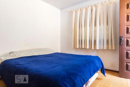 Casa à venda com 180m², 5 quartos e 2 vagas Casa à venda com 180m², 5 quartos e 2 vagasQuarto da Edícula