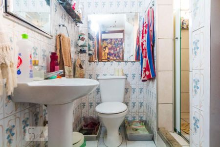 Banheiro de casa à venda com 5 quartos, 180m² em Jardim Brasil (zona Sul), São Paulo