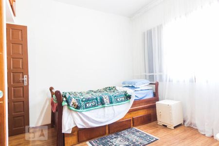 Casa à venda com 180m², 5 quartos e 2 vagas Casa à venda com 180m², 5 quartos e 2 vagasQuarto 3