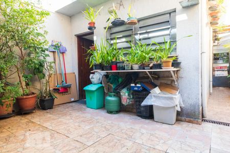 Casa à venda com 180m², 5 quartos e 2 vagas Casa à venda com 180m², 5 quartos e 2 vagasÁrea Externa