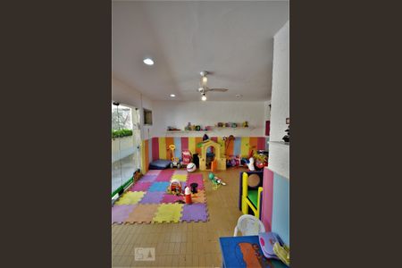 Apartamento para alugar com 80m², 2 quartos e 1 vagaBrinquedoteca