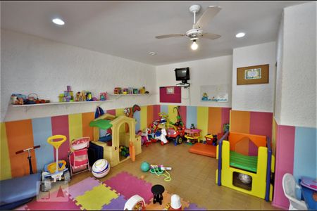 Apartamento para alugar com 80m², 2 quartos e 1 vagaBrinquedoteca