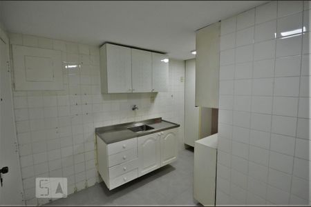 Apartamento para alugar com 80m², 2 quartos e 1 vagaCozinha