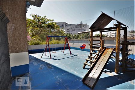Apartamento para alugar com 80m², 2 quartos e 1 vagaÁrea Comum - Playground