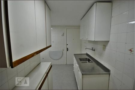 Apartamento para alugar com 80m², 2 quartos e 1 vagaCozinha