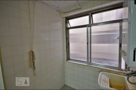Apartamento para alugar com 80m², 2 quartos e 1 vagaÁrea de Serviço