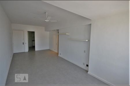 Apartamento para alugar com 80m², 2 quartos e 1 vagaSala