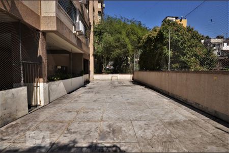 Apartamento para alugar com 80m², 2 quartos e 1 vagaQuadra Esportiva