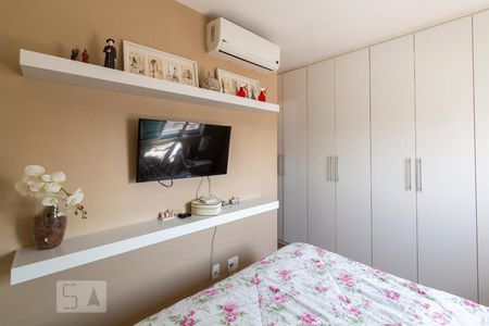 Apartamento à venda com 67m², 2 quartos e 1 vagaSuíte