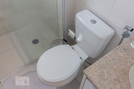 Apartamento à venda com 67m², 2 quartos e 1 vagaBanheiro da Suíte