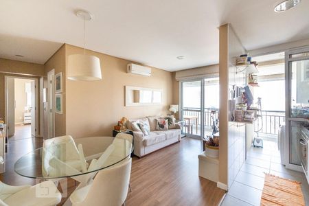 Sala de apartamento à venda com 2 quartos, 67m² em Bela Vista, São Paulo