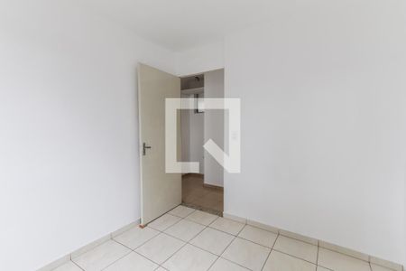 Quarto 2 de apartamento para alugar com 2 quartos, 55m² em Jardim Jaqueline, São Paulo