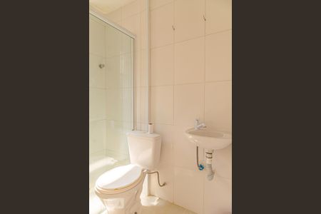 Banheiro de kitnet/studio para alugar com 1 quarto, 17m² em Bela Vista, São Paulo