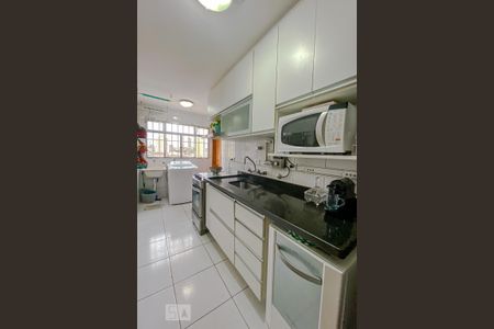 Apartamento para alugar com 100m², 3 quartos e 2 vagasCozinha