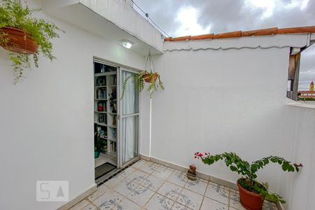 Apartamento para alugar com 100m², 3 quartos e 2 vagasTerraço