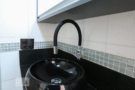 Apartamento à venda com 68m², 2 quartos e sem vagaBanheiro