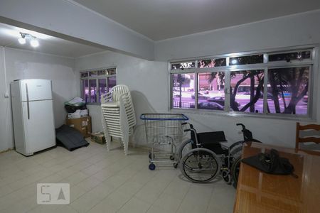 Apartamento à venda com 68m², 2 quartos e sem vagaÁrea comum - Salão de Festas