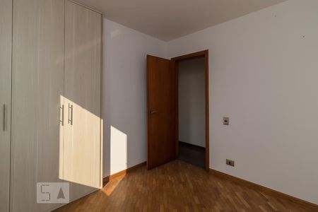 Apartamento à venda com 120m², 3 quartos e 2 vagasQuarto 2