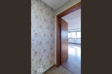 Apartamento à venda com 120m², 3 quartos e 2 vagasHall privativo