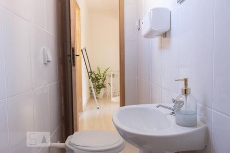 Casa para alugar com 180m², 3 quartos e sem vagaDetalhe do banheiro 1