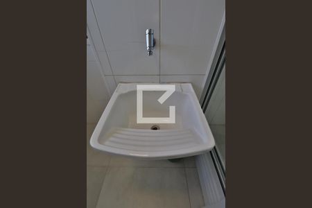 Apartamento para alugar com 70m², 2 quartos e 2 vagasÁrea de Serviço - tanque