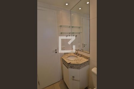 Apartamento para alugar com 70m², 2 quartos e 2 vagasBanheiro da Suíte