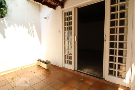 Casa à venda com 200m², 3 quartos e sem vagaÁrea dos Fundos