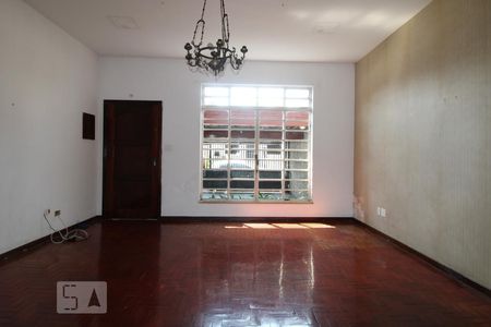 Sala de casa à venda com 3 quartos, 200m² em Chácara Santo Antônio (zona Sul), São Paulo