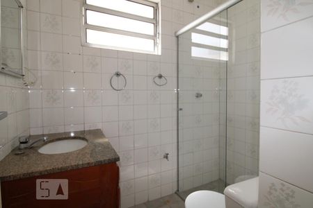 Casa à venda com 200m², 3 quartos e sem vagaBanheiro 2