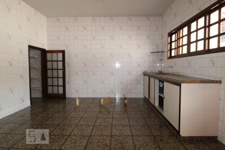 Casa à venda com 200m², 3 quartos e sem vagaCozinha