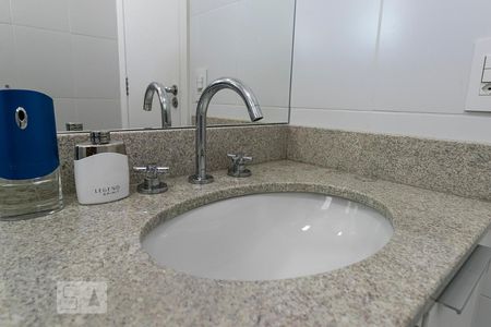 Apartamento à venda com 126m², 3 quartos e 2 vagasBanheiro da Suíte 2