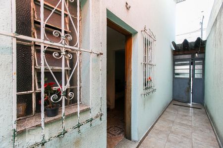 Casa à venda com 250m², 4 quartos e 2 vagasCorredor